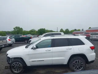 2021 Jeep Grand Cherokee Limited with VIN 1C4RJFBG5MC665126, listed as a IAAI auction lot 42277069 with 114,232 mi miles and . Bid and sale history available at DreamBid. Image 15.
