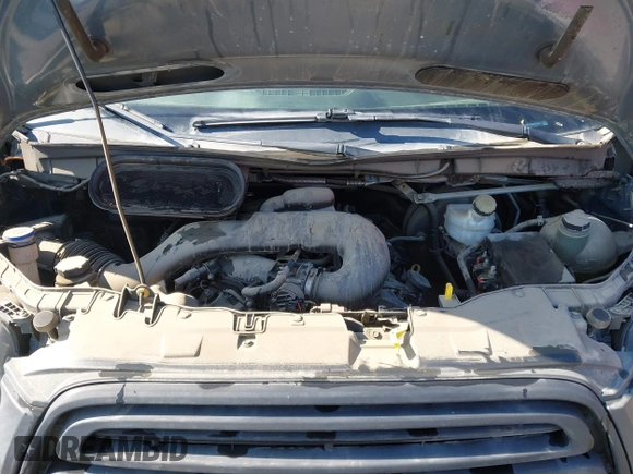 2019 Ford Transit with VIN 1FTYR3XM4KKB78505, listed as a IAAI auction lot 42641111 with 53,272 mi miles and . Bid and sale history available at DreamBid. Image 10.