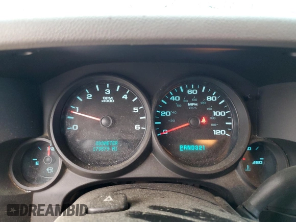 2010 Chevrolet Silverado 1500 LS with VIN 1GCSKREA7AZ210438, listed as a Copart auction lot 50062055 with 179,579 mi miles and Salvage Title. Bid and sale history available at DreamBid. Image 9.