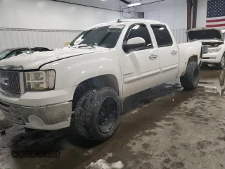 2011 GMC Sierra 1500 Denali z VIN 3GTP2XE26BG304637, wystawiony jako Copart lot #45878555 z przebiegiem 164 755 mil mil oraz Szkody całkowita. Historia ofert i sprzedaży dostępna na DreamBid. Obrazek 1.