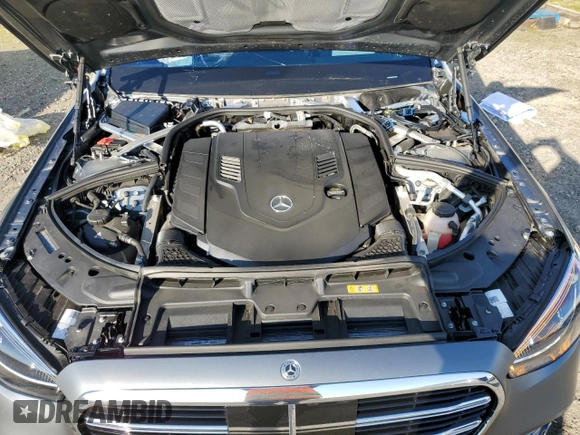 2024 Mercedes-Benz S 580 z VIN W1K6G7GB5RA265130, wystawiony jako Copart lot #82841994 z przebiegiem 7 330 mil mil oraz Szkoda całkowita • Salvage title. Historia ofert i sprzedaży dostępna na DreamBid. Obrazek 11.