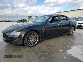 2010 Maserati Quattroporte z VIN ZAM39KKA6A0049852, wystawiony jako Copart lot #77391284 z przebiegiem 78 033 mil mil oraz Szkody całkowita. Historia ofert i sprzedaży dostępna na DreamBid. Obrazek 1.