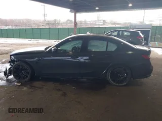 2024 BMW M3 Competition xDrive z VIN WBS43AY00RFS70481, wystawiony jako IAAI lot #41444045 z przebiegiem Nie podano mil oraz . Historia ofert i sprzedaży dostępna na DreamBid. Obrazek 14.