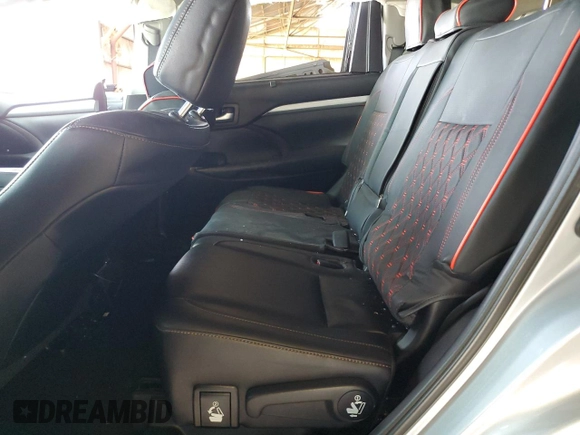 2019 Toyota Highlander SE with VIN 5TDKZRFH9KS557280, listed as a Copart auction lot 55094585 with 84,050 mi miles and Salvage title. Bid and sale history available at DreamBid. Image 10.