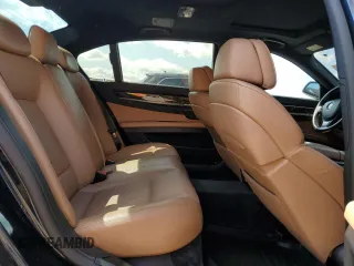 2011 BMW 7 Series 750Li with VIN WBAKB8C55BCY65571, listed as a Copart auction lot 70899514 with 118,325 mi miles and Non Repairable. Bid and sale history available at DreamBid. Image 10.