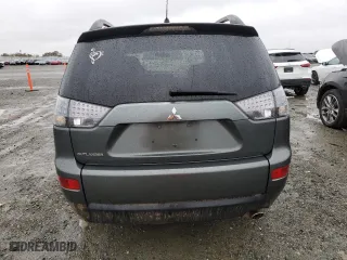 2009 Mitsubishi Outlander ES with VIN JA4LS21W79Z005009, listed as a Copart auction lot 84330364 with 179,971 mi miles and Clean Title. Bid and sale history available at carsss.com. Image 6.