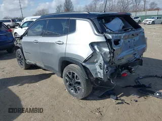 2018 Jeep Compass Trailhawk with VIN 3C4NJDDB6JT501744, listed as a IAAI auction lot 41727027 with 68,410 mi miles and . Bid and sale history available at carsss.com. Image 3.