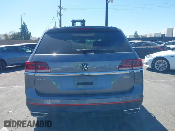 2021 Volkswagen Atlas SEL с VIN 1V2BR2CA2MC520525, выставлен на аукционе IAAI как лот 41398262 с пробегом 48 107 миль миль и . История ставок и продаж доступна на DreamBid. Изображение 16.