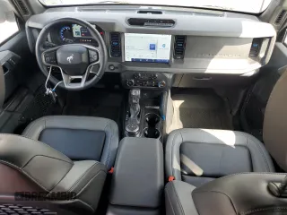 2024 Ford Bronco with VIN 1FMDE1BH6RLA31465, listed as a Copart auction lot 74325424 with 15,627 mi miles and Salvage title. Bid and sale history available at DreamBid. Image 8.