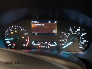 2022 Ford Escape SE z VIN 1FMCU9G69NUB98928, wystawiony jako IAAI lot #41074945 z przebiegiem 8 479 mil mil oraz . Historia ofert i sprzedaży dostępna na DreamBid. Obrazek 7.