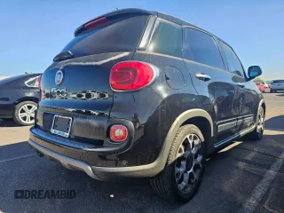2014 FIAT 500L Trekking with VIN ZFBCFADH1EZ008292, listed as a Copart auction lot 86937454 with 117,921 mi miles and Clean Title. Bid and sale history available at carsss.com. Image 4.