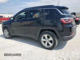 2018 Jeep Compass Latitude with VIN 3C4NJDBB1JT261988, listed as a Copart auction lot 60912235 with 67,929 mi miles and Salvage title. Bid and sale history available at DreamBid. Image 2.