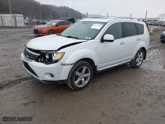 2009 Mitsubishi Outlander XLS with VIN JA4MT41X79Z012998, listed as a IAAI auction lot 41672540 with 120,058 mi miles. Bid and sale history available at carsss.com. Image 2.