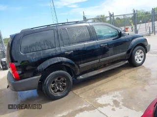 2005 Dodge Durango SXT z VIN 1D4HB38N45F610585, wystawiony jako IAAI lot #42282944 z przebiegiem 180 446 mil mil oraz . Historia ofert i sprzedaży dostępna na DreamBid. Obrazek 4.