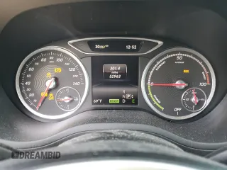 2015 Mercedes-Benz B Electric Drive with VIN WDDVP9AB1FJ004914, listed as a Copart auction lot 52961115 with 52,963 mi miles and Clean Title. Bid and sale history available at DreamBid. Image 9.