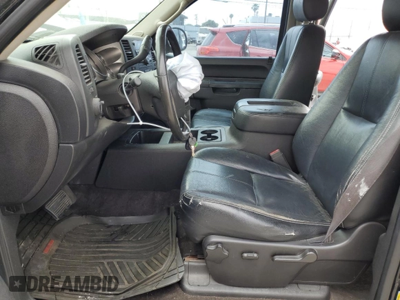 2013 GMC Sierra 1500 SLE z VIN 3GTP1VE07DG353533, wystawiony jako Copart lot #59352425 z przebiegiem 172 273 mil mil oraz Szkoda całkowita • Salvage title. Historia ofert i sprzedaży dostępna na DreamBid. Obrazek 7.