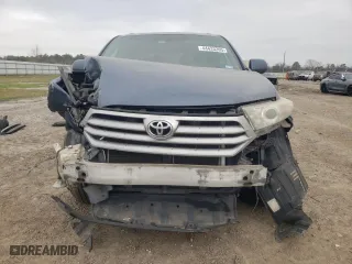 2013 Toyota Highlander with VIN 5TDZK3EH1DS100855, listed as a Copart auction lot 44433395 with 216,673 mi miles and Salvage Title. Bid and sale history available at carsss.com. Image 5.