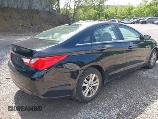 2012 Hyundai Sonata GLS z VIN 5NPEB4AC9CH430925, wystawiony jako IAAI lot #42555368 z przebiegiem 231 336 mil mil oraz . Historia ofert i sprzedaży dostępna na DreamBid. Obrazek 4.
