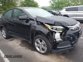 2022 Honda HR-V LX with VIN 3CZRU6H33NM758247, listed as a IAAI auction lot 42456483 with 21,693 mi miles and . Bid and sale history available at DreamBid. Image 1.