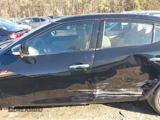 2019 Nissan Maxima Platinum z VIN 1N4AA6AV0KC379524, wystawiony jako IAAI lot #40862758 z przebiegiem 74 145 mil mil oraz . Historia ofert i sprzedaży dostępna na DreamBid. Obrazek 15.