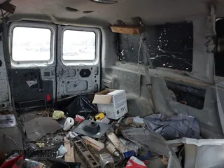 2010 Ford Econoline Passenger XL with VIN 1FBNE3BL7ADA98300, listed as a IAAI auction lot 41374695 with 367,762 mi miles and . Bid and sale history available at DreamBid. Image 8.