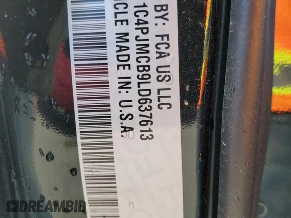 2020 Jeep Cherokee Latitude with VIN 1C4PJMCB9LD637613, listed as a Copart auction lot 69567574 with 81,009 mi miles and Salvage Title. Bid and sale history available at carsss.com. Image 14.