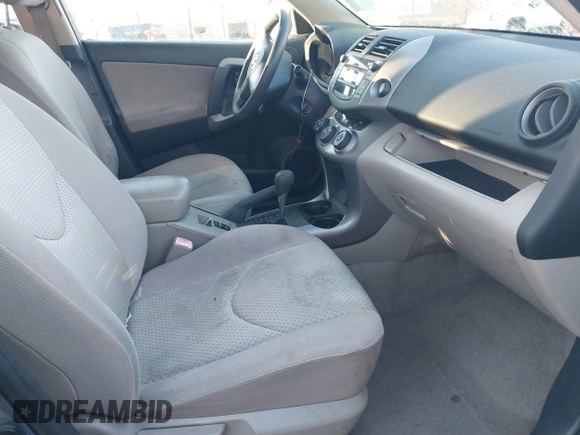 2008 Toyota RAV4 with VIN JTMZD33V486061672, listed as a IAAI auction lot 41650386 with 193,170 mi miles. Bid and sale history available at carsss.com. Image 5.