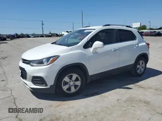 2020 Chevrolet Trax LT z VIN KL7CJLSB8LB058390, wystawiony jako Copart lot #56549555 z przebiegiem Nie podano mil oraz Szkoda całkowita • Salvage title. Historia ofert i sprzedaży dostępna na DreamBid. Obrazek 1.
