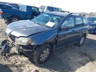 2004 Mitsubishi Outlander LS with VIN JA4LX31F344003223, listed as a IAAI auction lot 41614338 with 135,101 mi miles. Bid and sale history available at carsss.com. Image 17.