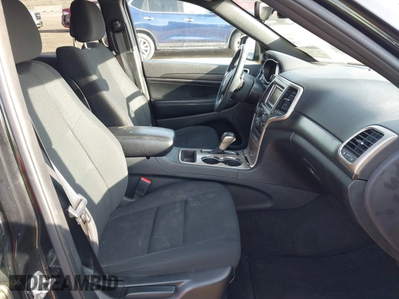 2017 Jeep Grand Cherokee Laredo with VIN 1C4RJFAG1HC642756, listed as a IAAI auction lot 41913149 with 25,846 mi miles. Bid and sale history available at carsss.com. Image 5.