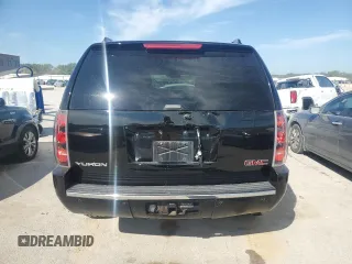 2014 GMC Yukon Denali with VIN 1GKS2EEF6ER137805, listed as a Copart auction lot 69835144 with 167,244 mi miles and Salvage Title. Bid and sale history available at carsss.com. Image 6.