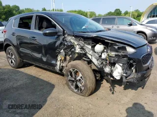 2020 Kia Sportage LX z VIN KNDPMCAC1L7670648, wystawiony jako Copart lot #59913015 z przebiegiem 78 279 mil mil oraz Czysty tytuł • Clean title. Historia ofert i sprzedaży dostępna na DreamBid. Obrazek 4.