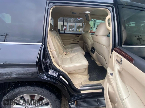 2009 Lexus LX 570 z VIN JTJHY00W394025574, wystawiony jako Copart lot #47316365 z przebiegiem 182 586 mil mil oraz Czysty tytuł • Clean title. Historia ofert i sprzedaży dostępna na DreamBid. Obrazek 6.
