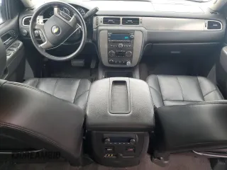 2011 Chevrolet Avalanche LT z VIN 3GNTKFE37BG206998, wystawiony jako Copart lot #88472885 z przebiegiem 142 538 mil mil oraz Nie do naprawy • Non repairable. Historia ofert i sprzedaży dostępna na DreamBid. Obrazek 8.