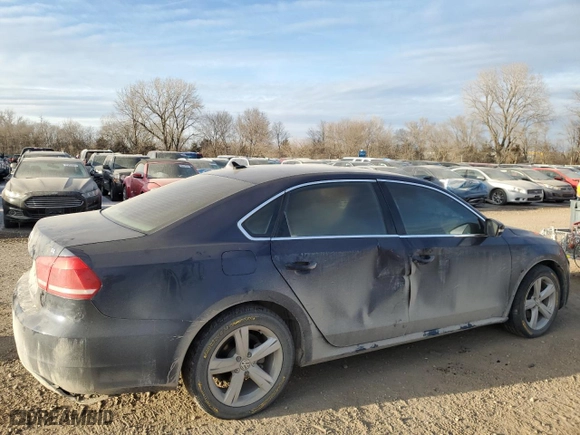 2012 Volkswagen Passat SE with VIN 1VWBP7A31CC075473, listed as a Copart auction lot 42521505 with 286,113 mi miles and Salvage Title. Bid and sale history available at carsss.com. Image 3.