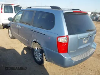 2010 Kia Sedona EX with VIN KNDMH4C38A6334878, listed as a IAAI auction lot 41772024 with 208,818 mi miles. Bid and sale history available at carsss.com. Image 3.