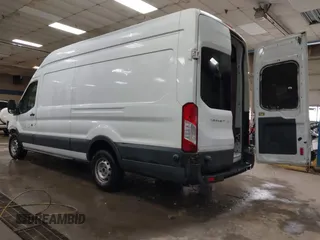 2017 Ford Transit z VIN 1FTYR3XM7HKA08504, wystawiony jako IAAI lot #41607977 z przebiegiem 621 328 mil mil oraz . Historia ofert i sprzedaży dostępna na DreamBid. Obrazek 3.
