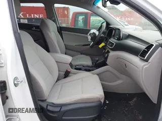2020 Hyundai Tucson SE with VIN KM8J2CA41LU213551, listed as a IAAI auction lot 41393918 with 68,142 mi miles. Bid and sale history available at carsss.com. Image 5.