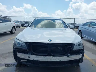 2012 BMW 7 Series 750Li with VIN WBAKB8C54CC964576, listed as a IAAI auction lot 42499443 with 78,728 mi miles and . Bid and sale history available at DreamBid. Image 13.