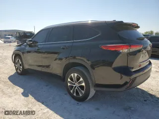 2020 Toyota Highlander XLE with VIN 5TDGZRAH3LS022279, listed as a Copart auction lot 48908075 with 69,355 mi miles and Salvage Title. Bid and sale history available at carsss.com. Image 2.