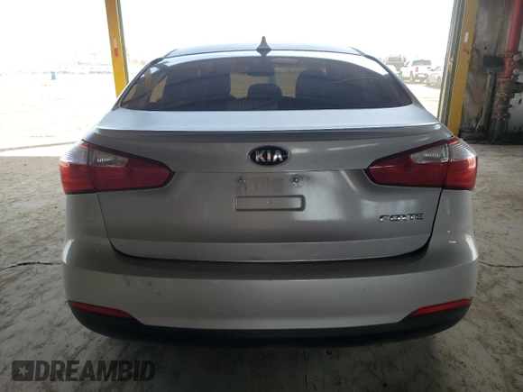 2016 Kia Forte LX with VIN KNAFK4A64G5616664, listed as a Copart auction lot 51243705 with 152,952 mi miles and Salvage Title. Bid and sale history available at carsss.com. Image 6.