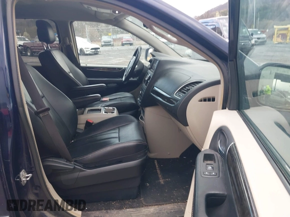 2015 Chrysler Town & Country Touring with VIN 2C4RC1BGXFR619508, listed as a IAAI auction lot 42051469 with 173,088 mi miles and . Bid and sale history available at DreamBid. Image 5.