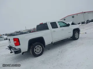 2018 GMC Sierra 1500 SLE with VIN 1GTV2MEC7JZ220257, listed as a IAAI auction lot 41151260 with 170,250 mi miles. Bid and sale history available at carsss.com. Image 4.