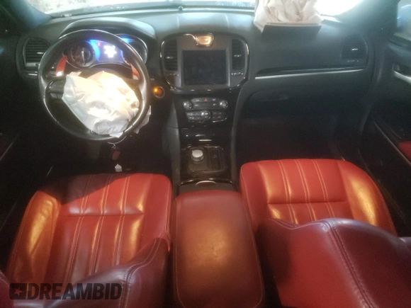 2020 Chrysler 300 S z VIN 2C3CCABT4LH187457, wystawiony jako Copart lot #83415084 z przebiegiem 59 900 mil mil oraz Szkody całkowita. Historia ofert i sprzedaży dostępna na DreamBid. Obrazek 8.