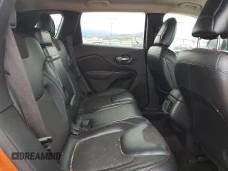 2016 Jeep Cherokee Trailhawk with VIN 1C4PJMBS2GW132928, listed as a Copart auction lot 50914955 with 156,993 mi miles and Salvage Title. Bid and sale history available at DreamBid. Image 11.