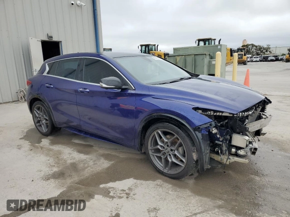 2017 Infiniti QX30 Sport z VIN SJKCH5CPXHA034512, wystawiony jako Copart lot #43760195 z przebiegiem 83 398 mil mil oraz Szkoda całkowita • Salvage title. Historia ofert i sprzedaży dostępna na DreamBid. Obrazek 4.