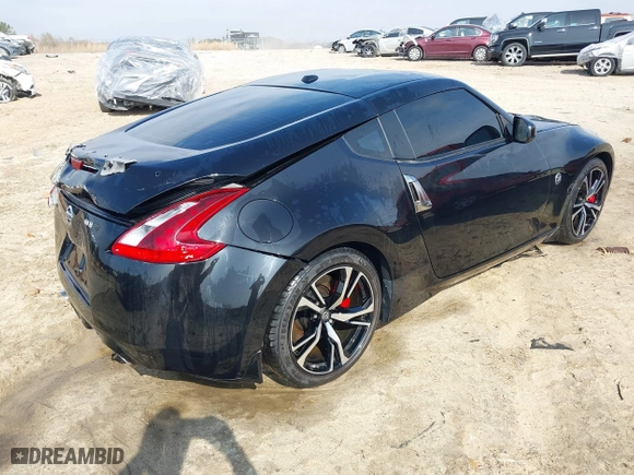 2020 Nissan 370Z Coupe with VIN JN1AZ4EH2LM822220, listed as a IAAI auction lot 41500687 with 36,261 mi miles. Bid and sale history available at carsss.com. Image 4.
