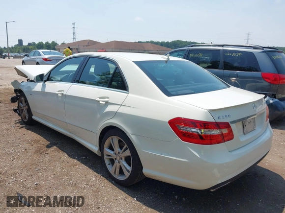 2012 Mercedes-Benz E 350 Luxury with VIN WDDHF8JB7CA620980, listed as a IAAI auction lot 42659488 with 113,301 mi miles and . Bid and sale history available at DreamBid. Image 3.
