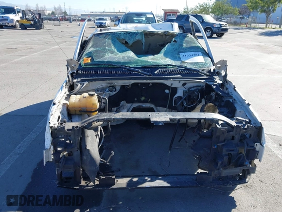 2006 Chevrolet Silverado 1500 with VIN 1GBHC29U36E177797, listed as a IAAI auction lot 41334381 with Not Provided miles and . Bid and sale history available at DreamBid. Image 6.