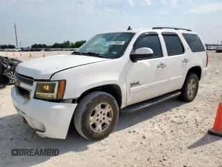 2008 Chevrolet Tahoe 3LT z VIN 1GNFC13028R109030, wystawiony jako Copart lot #57160935 z przebiegiem 212 745 mil mil oraz Szkoda całkowita • Salvage title. Historia ofert i sprzedaży dostępna na DreamBid. Obrazek 1.